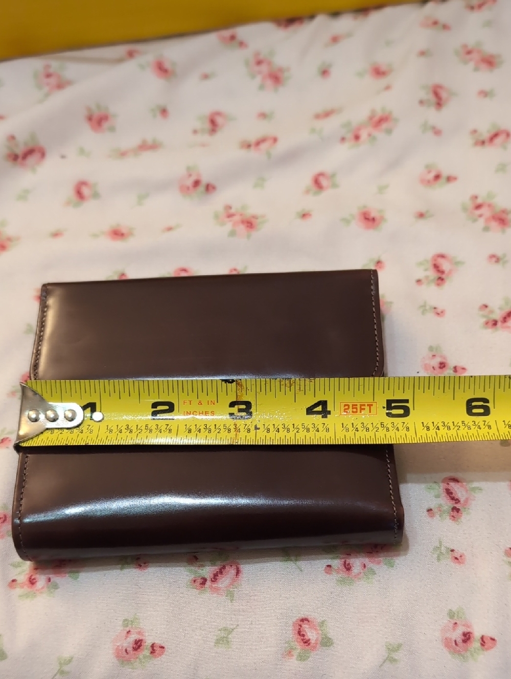 Vintage Gary's Brown Women’s Leather Wallet - Classic Fold